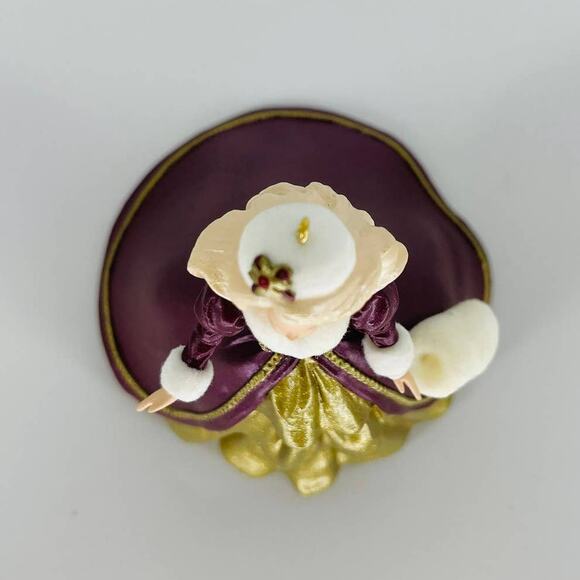 Hallmark 1996 Holiday Barbie Handcrafted Keepsake Ornament Collector's Series - Picture 5 of 15